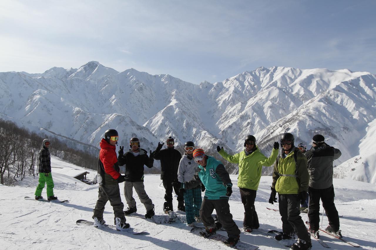 Powder Temple Hotel Hakuba Exterior photo